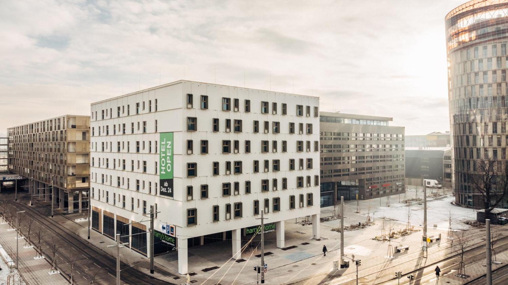 Harry'S Home Graz-Smart City Hotel & Apartments Exteriör bild