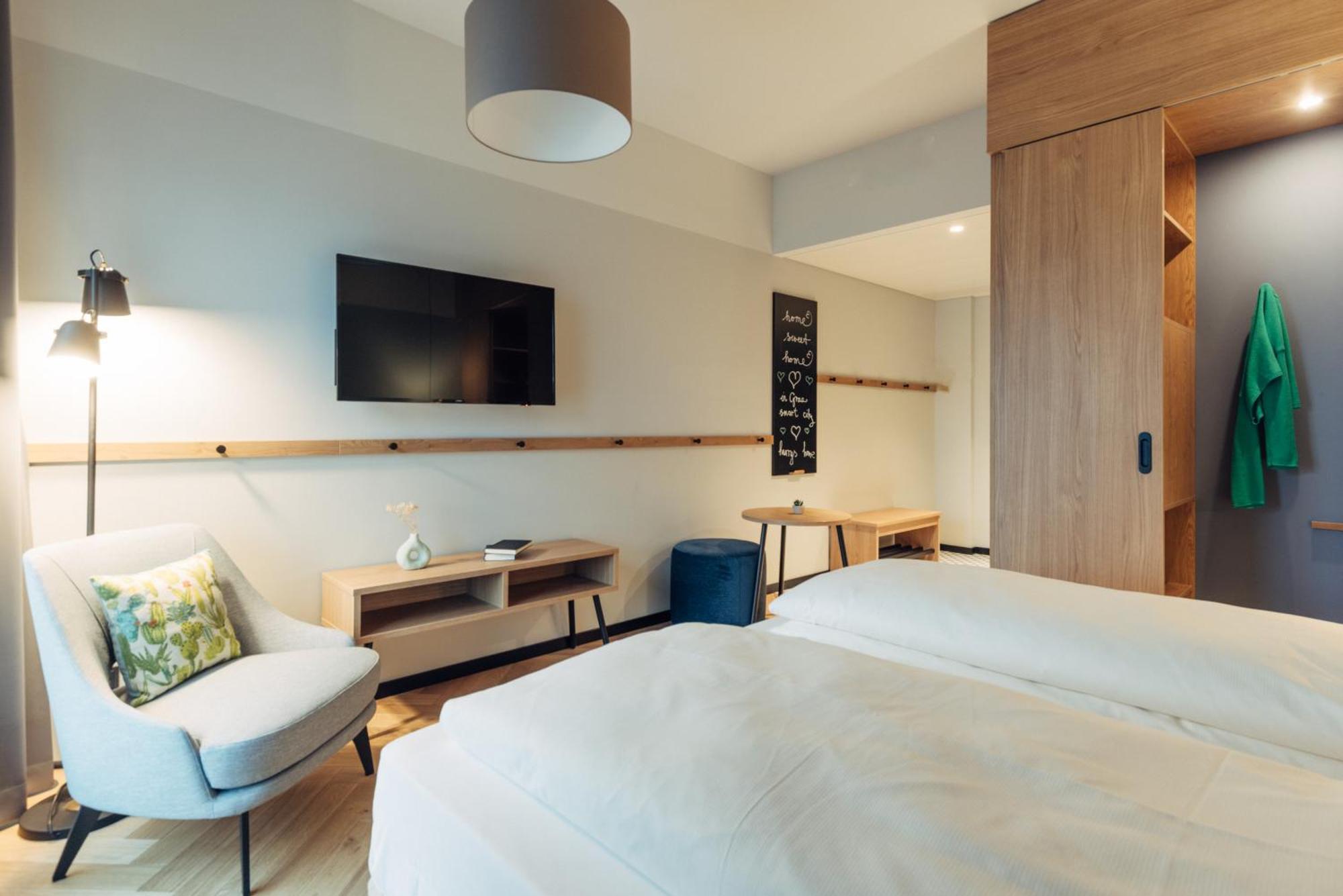 Harry'S Home Graz-Smart City Hotel & Apartments Exteriör bild